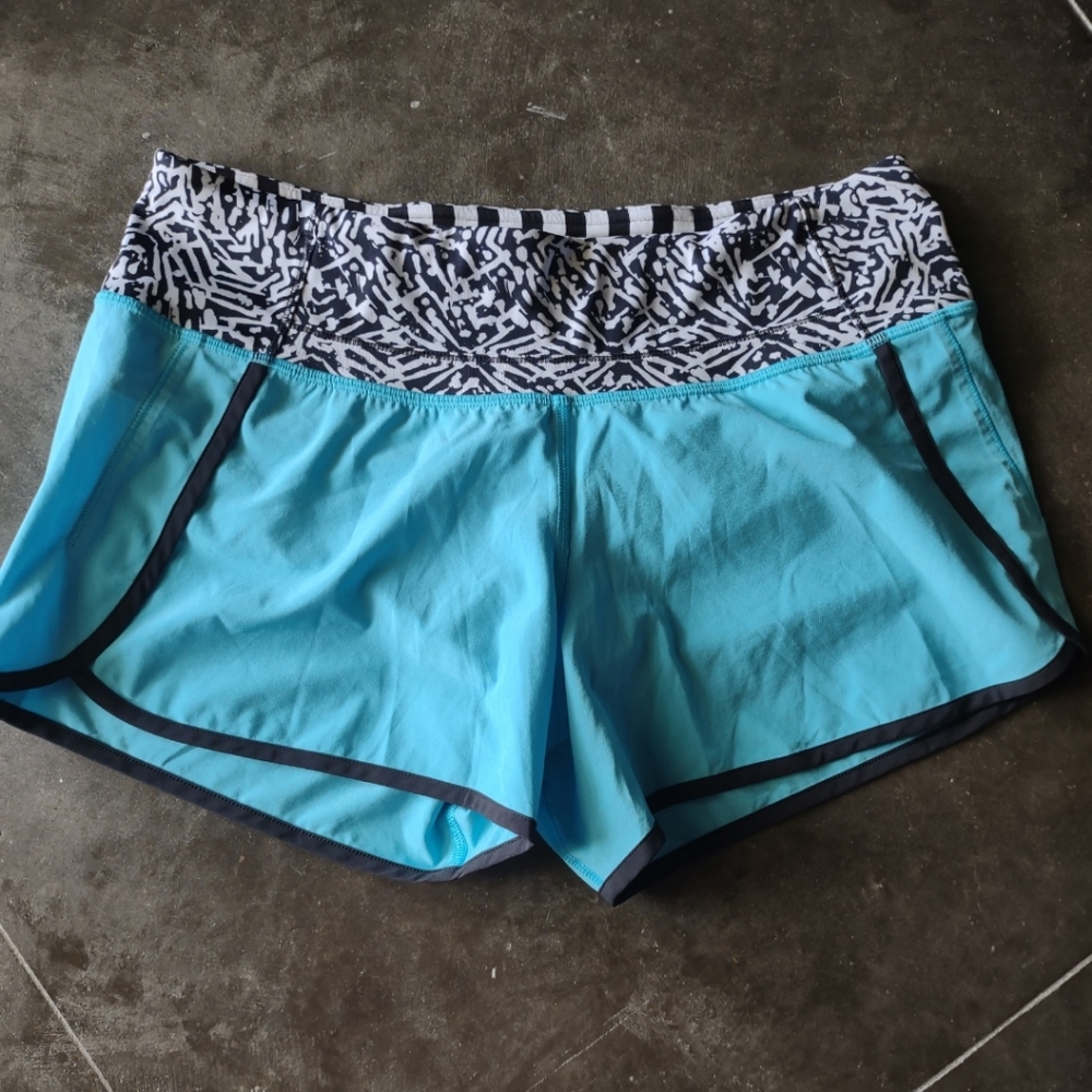 Run Times Shorts 6